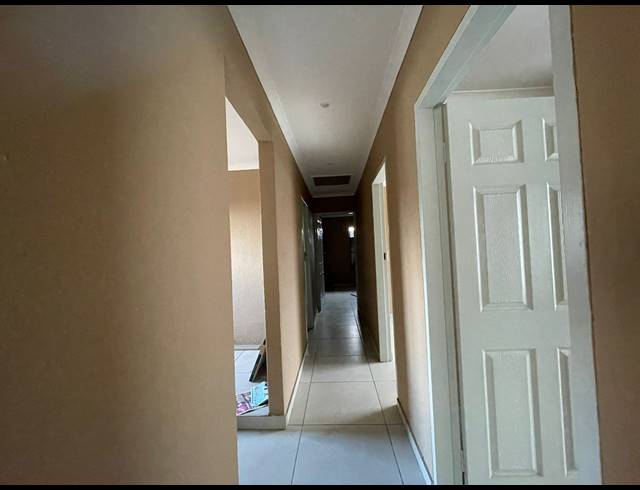3 BEDROOM HOUSE FOR SALE IN VANDERBIJLPARK CE 4